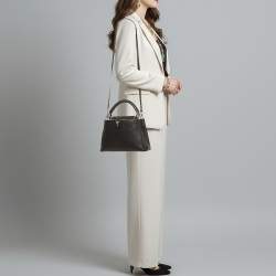 مملوكة مسبقًا حقيبة لويس فيتون كابوسين بيثون جلد أزرق بحري/بيج بي بي