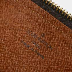 مملوكة مسبقًا Louis Vuitton Brown Monogram Papillon 26 Handbag