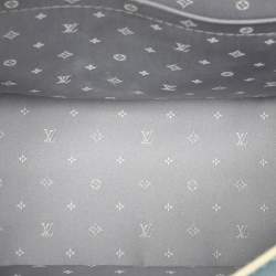 Pre Owned حقيبة لوي فيتون لو تالينتويوكس جلد سوهالي أزرق فاتح