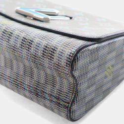 مملوكة مسبقًا Louis Vuitton Monogram Pop Twist MM