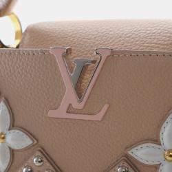 مملوكة مسبقًا Louis Vuitton Studded Taurillon Capucines BB