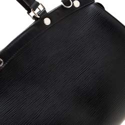 Pre Owned Louis Vuitton Black Epi Leather Brea MM Bag