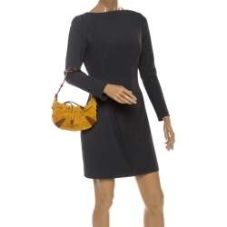 Pre Owned حقيبة لوي فيتون اوناته إصدار محدود فلورز سويدي مونوغرامي صفراء PM