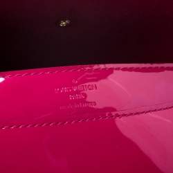 Pre Owned حقيبة كلتش لوي فيتون لويز فيرنيه ماغينتا
