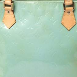 مملوكة مسبقًا Louis Vuitton Mint Green Vernis Monogram Houston Bag