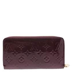مملوكة مسبقًا Louis Vuitton Rouge Fauviste Monogram Vernis Zippy Wallet