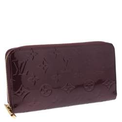 مملوكة مسبقًا Louis Vuitton Rouge Fauviste Monogram Vernis Zippy Wallet