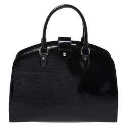 مملوكة مسبقًا Louis Vuitton Black Electric Epi Leather Pont Neuf GM Bag