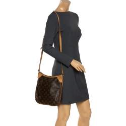 مملوكة مسبقًا Louis Vuitton Monogram Canvas Odeon PM Bag