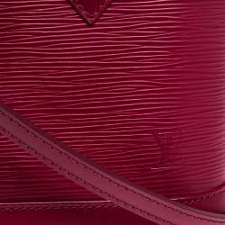 Pre Owned حقيبة لوي فيتون ألما جلد أيبي حمراء ياقوتية BB