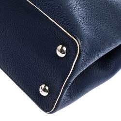 Pre Owned Louis Vuitton Blue Taurillon Leather Capucines PM Bag