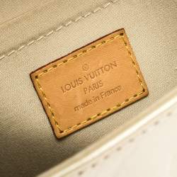 مملوكة مسبقًا Louis Vuitton Blanc Corail Monogram Vernis Bellflower PM Bag