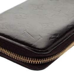 مملوكة مسبقًا Louis Vuitton Amarante Monogram Vernis Zip Around Wallet