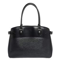 مملوكة مسبقًا حقيبة لوى فيتون باسي جلد جلد أيبي سوداء GM