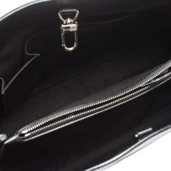 مملوكة مسبقًا حقيب ة لوى فيتون باسي جلد جلد أيبي سوداء GM