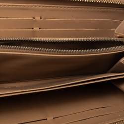 مملوكة مسبقًا محفظة لوي فيتون "زيبي" جلد لامع مونوغرامي بيج 