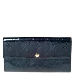 Pre Owned Louis Vuitton Blue Nuit Monogram Vernis Sarah Wallet