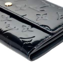 Pre Owned Louis Vuitton Blue Nuit Monogram Vernis Sarah Wallet