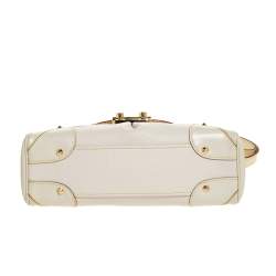 Pre Owned حقيبة لوي فيتون لو إيسنسيال جلد سوهالي بيضاء صغيرة