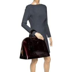 Pre Owned Louis Vuitton Amarante Monogram Vernis Alma Voyager Bag