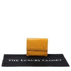 مملوكة مسبقًا محفظة لوي فيتون إليس جلد إيبي أصفر بشراشيب