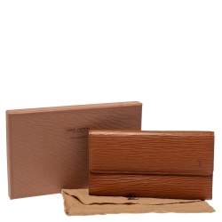 مملوكة مسبقًا Louis Vuitton Cipango Gold Epi Leather Flap Continental Wallet