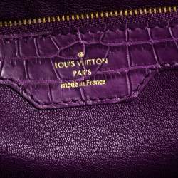 مملوكة مسبقًا Louis Vuitton Purple Crocodile Capucines MM Bag