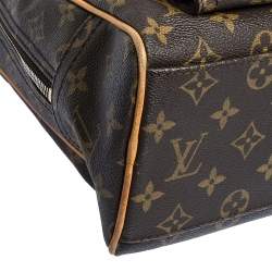 مملوكة مسبقًا حقيبة لوي فيتون مانهاتن كانفاس مونوغرامي كبيرة