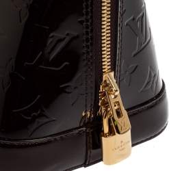 مملوكة مسبقًا حقيبة لوي فيتون "ألما " جلد مونوغرامى عنابية PM