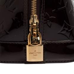 مملوكة مسبقًا حقيبة لوي فيتون "ألما " جلد مونوغرامى عنابية PM