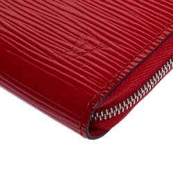 مملوكة مسبقًا Louis Vuitton Coquelicot Epi Leather Zippy Coin Wallet