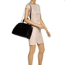 مملوكة مسبقًا حقيبة لوي فيتون "بريا إم إم" جلد إيبي أسود إليكتريك