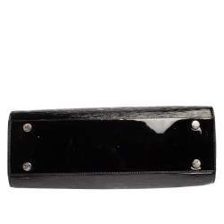 مملوكة مسبقًا حقيبة لوي فيتون "بريا إم إم" جلد إيبي أسود إليكتريك