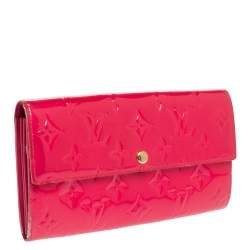 مملوكة مسبقًا Louis Vuitton Rose Pop Monogram Vernis Sarah Wallet