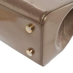 Pre Owned Louis Vuitton Beige Poudre Monogram Vernis Brea MM Bag
