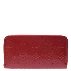 Pre Owned Louis Vuitton Red Monogram Vernis Zippy Wallet