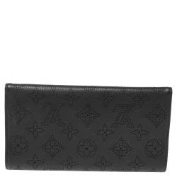 مملوكة مسبقًا Louis Vuitton Black Monogram Mahina Leather Amelia Wallet