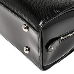 مملوكة مسبقًا حقيبة لوي فيتون "بونت نوف" جلد إيبي أسود اليكتريك 