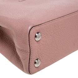 مملوكة مسبقًا Louis Vuitton Magnolia Taurillon Leather Capucines BB Bag