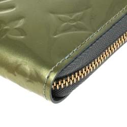 Pre Owned Louis Vuitton Vert Tonic Monogram Vernis Zippy Coin Purse