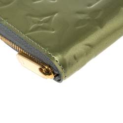 Pre Owned Louis Vuitton Vert Tonic Monogram Vernis Zippy Coin Purse