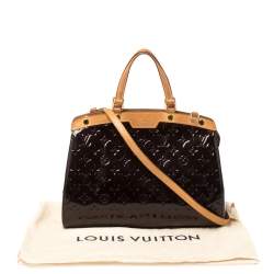 مملوكة مسبقًا حقيبة يد لوي فيتون بريه فرنيه مونوغرامي عنابية متوسطة