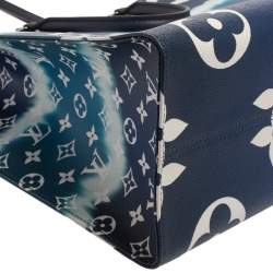 Pre Owned Louis Vuitton Bleu Monogram Coated Canvas Onthego GM Bag