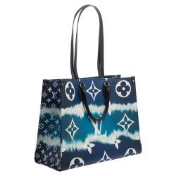 Pre Owned Louis Vuitton Bleu Monogram Coated Canvas Onthego GM Bag