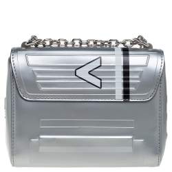 مملوكة مسبقًا Louis Vuitton Grey Leather Space Argent Twist PM Bag