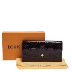Pre Owned Louis Vuitton Amarante Monogram Vernis Sarah Wallet