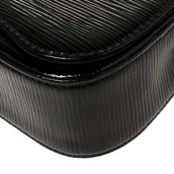 مملوكة مسبقًا حقيبة كلتش لوي فيتون "سوبي" جلد إيبي أزرق اليكتريك