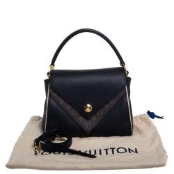 مملوكة مسبقًا Louis Vuitton Black Leather and Monogram Canvas Double V Bag