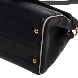 مملوكة مسبقًا Louis Vuitton Black Leather and Monogram Canvas Double V Bag