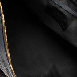 مملوكة مسبقًا حقيبة لوي فيتون فولوبت سيكي جلد ومونوغرامي رصاصي 